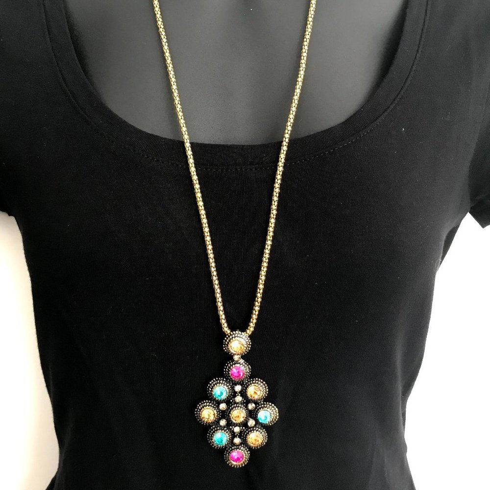 Pendant & Long Chain Gold Necklace